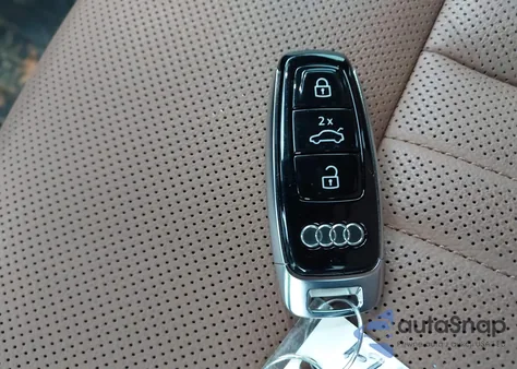 2024 Audi Q8 E-Tron S Line Premium Plus Quattro z USA, uszkodzony, nr VIN WA1CAAGE9RB036203